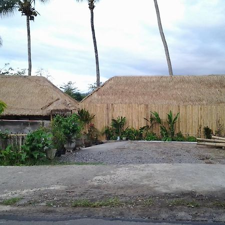 סנרו Rinjani Trails Hotel מראה חיצוני תמונה